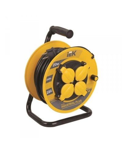 УК30 4 места 30м (WKP15-16-04-30-44). Удлинитель на катушке Industrial plus. IEK в Ельце