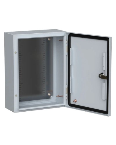 ЩМП-40.30.15 TITAN 5 УХЛ1 IP66 400x300x150 (TI5-10-N-040-030-015-66). Шкаф металлический с монтажной платой. IEK в Ельце