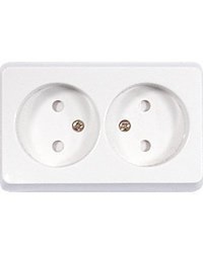Розетка двойная открытой установки без з/к, белый, LK Standard (813604). Розетка без заземляющих контактов с защитными шторками. Экопласт в Ельце